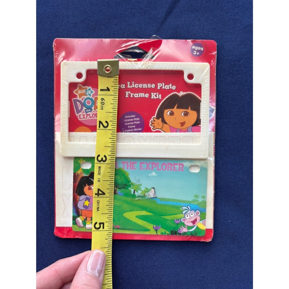 Vintage 2006 Dora the Explorer License Plate Frame Kit Nick Jr New Sealed 34017 - Picture 3 of 4